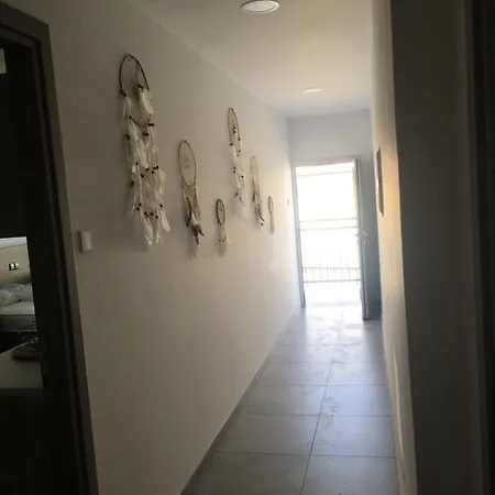 Apartment Ellenapa Apts & *