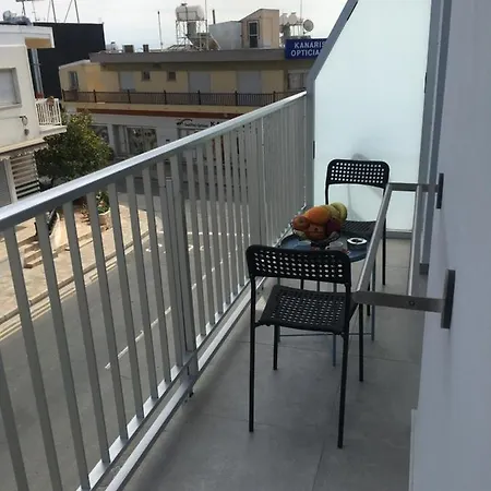 Ellenapa Apts & Apartment *